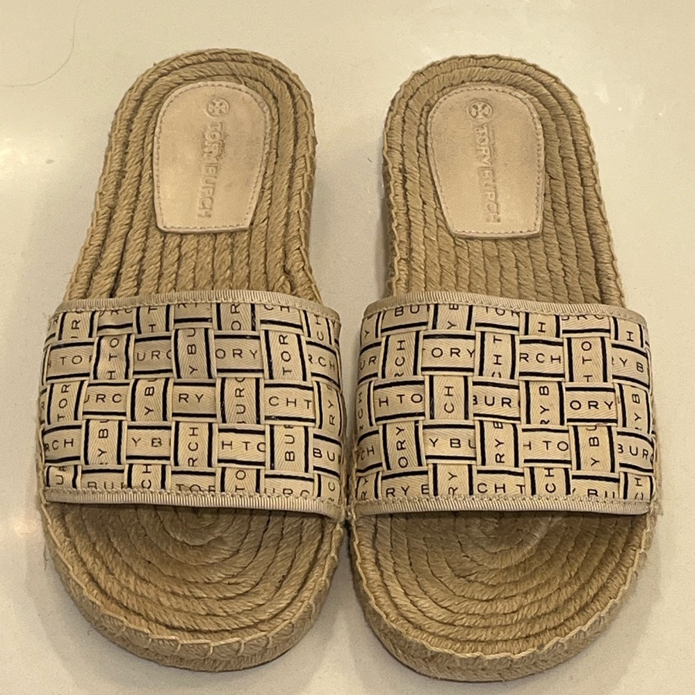 Tory Burch Beige Patterned Slide Sandals size 8